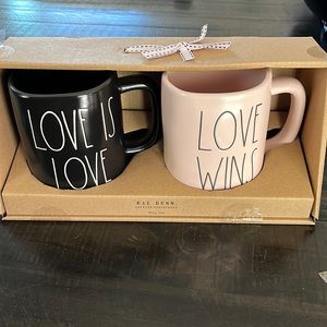 NWT Rae Dunn Artisan Collection Mug Set